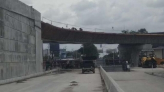 Hati-Hati!! Pengendara Yang Melintasi Flyover di Simpang Pasar Pagi Arengka Akan Diberi Sanksi