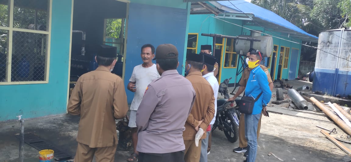 Ditengah  Ramadhan dan Pandemi Covid-19, Masyarakat Kuala Kampar Pelalawan Keluhkan Pelayanan PLN