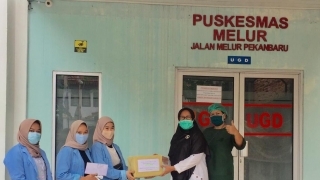 IPKKI Provinsi Riau bersama Relawan Covid-19 Salurkan bantuan APD Ke 20 Puskesmas Kota Pekanbaru