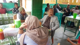 MAJLIS HAKIM PN KELAS II PELELAWAN GELAR JAWABAN EKSEPSI DARI PARA PIHAK PERKARA PERDATA NO.26