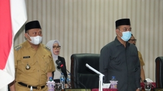 Rapat Paripurna Penandatanganan KUA PPAS APBD Tahun 2022 Dibuka Langsung Oleh Ketua DPRD Kampar Muhammad Faisal