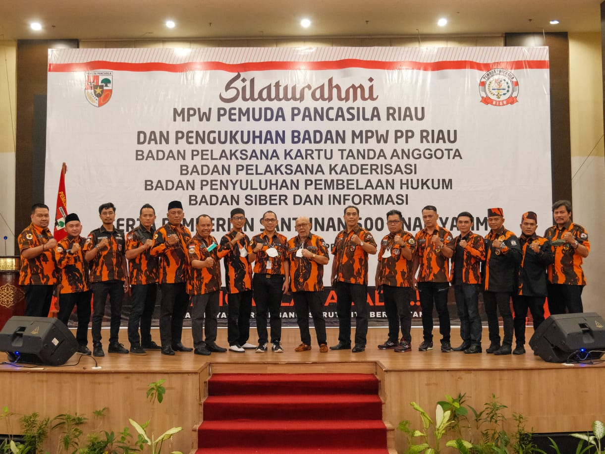 Berbuka Puasa Bersama & Silaturahmi MPW PP Riau Kukuhkan 4 Badan Organisasi