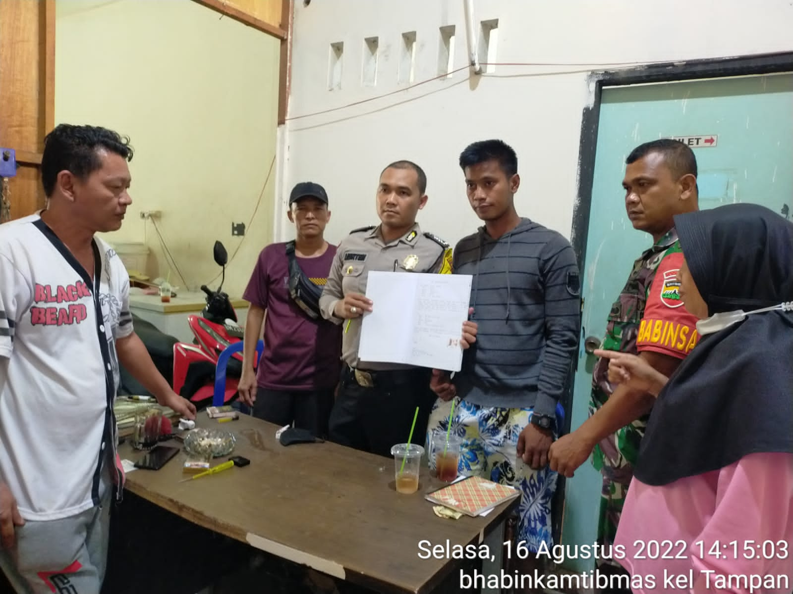 BHABINKAMTIBMAS DAN BABINSA KELURAHAN TAMPAN KOTA PEKANBARU SINERGITAS PROBLEM SOLVING