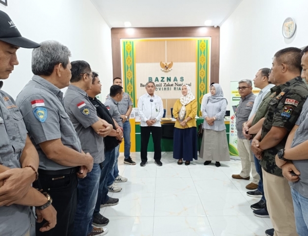 PSF Chpater Riau Serahkan Rp. 110 Juta  Bentuk Kepedulian  Terhadap  Palestina ke Baznas Riau