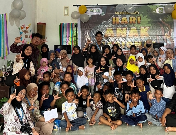 Semarak Hari Anak Nasional (HAN) 2025 : KKN Tematik Literasi UNRI Hadirkan Keceriaan Edukatif di Desa Pulau Terap